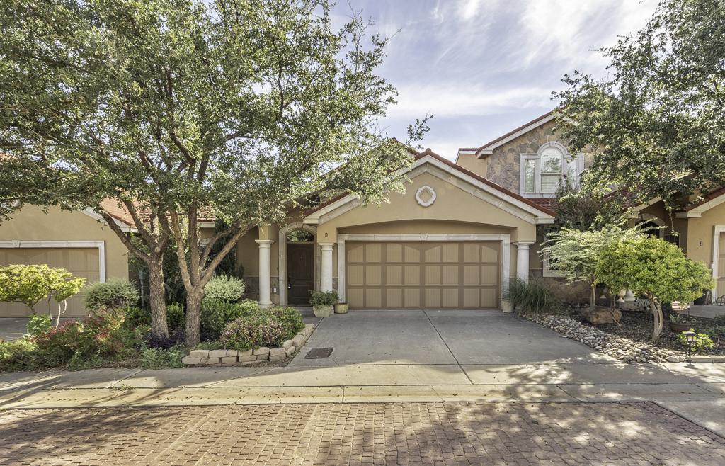 Tuscan Villa Cir, Lubbock, TX 79423