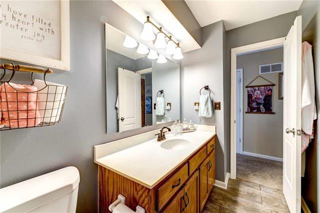 4th St, Platte City, MO 64079