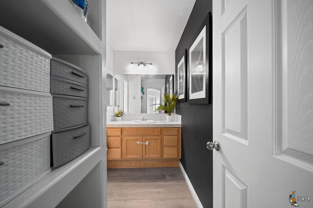 Cozumel Dr, Imperial, CA 92251