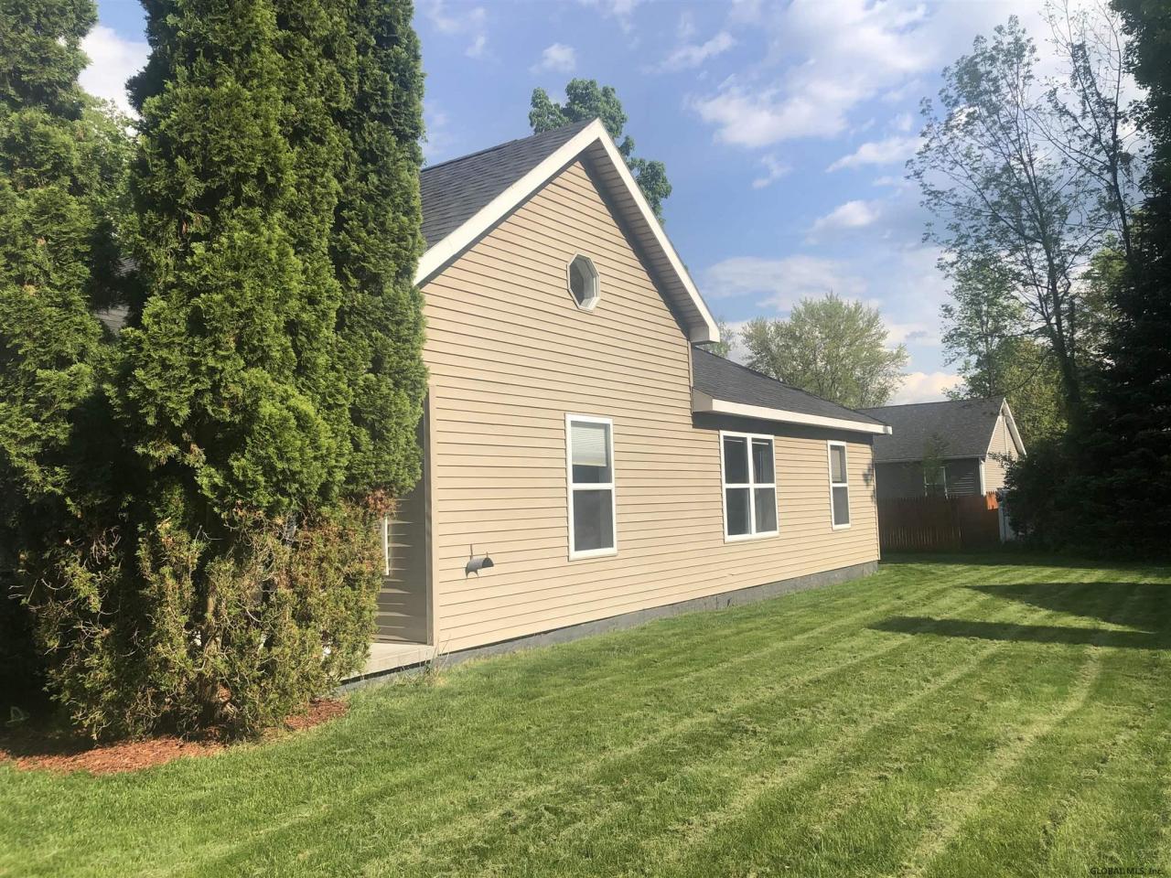 Franklin St, Glens Falls, NY 12801