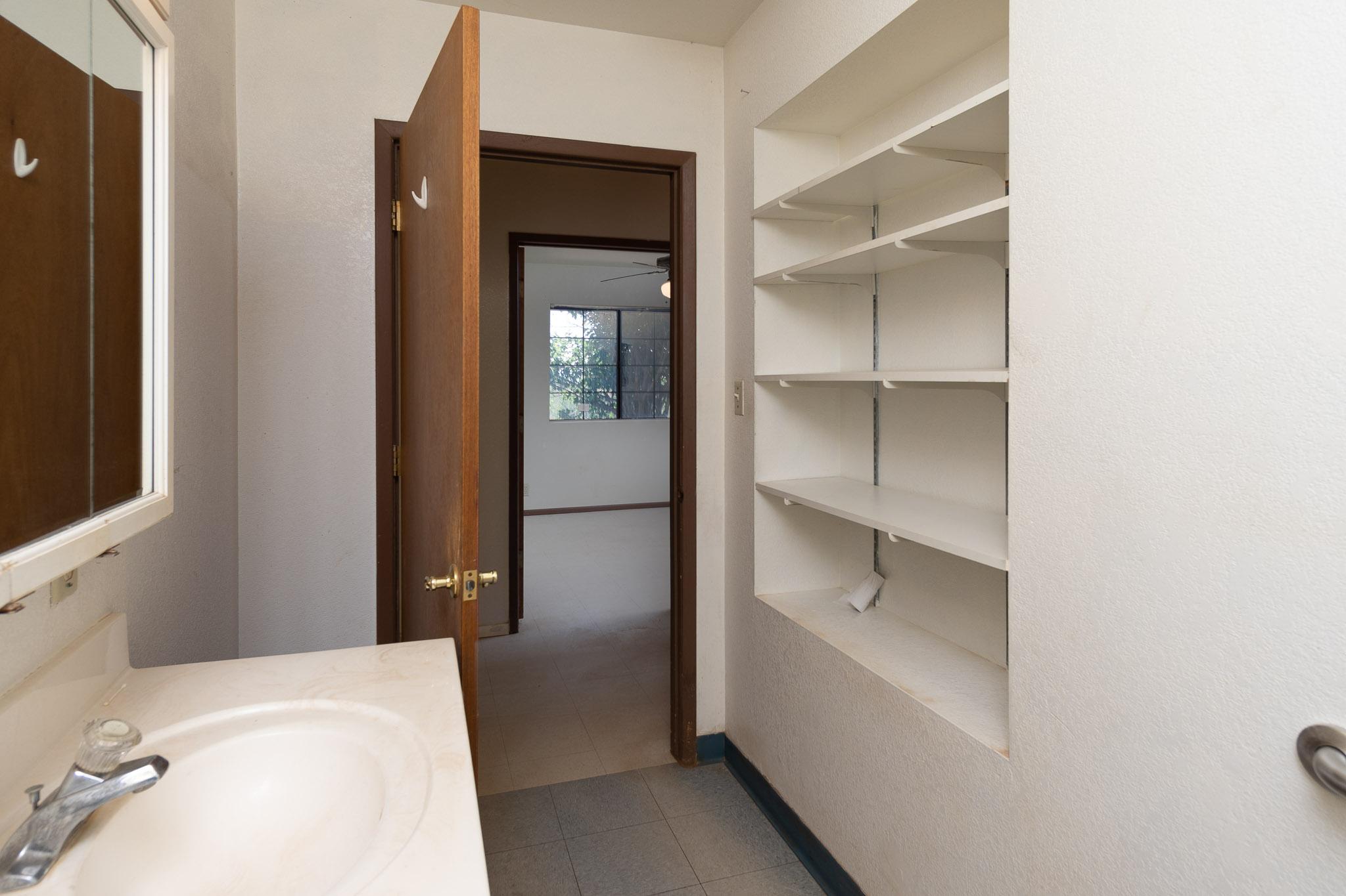 E Hansford Ln, Sierra Vista, AZ 85650