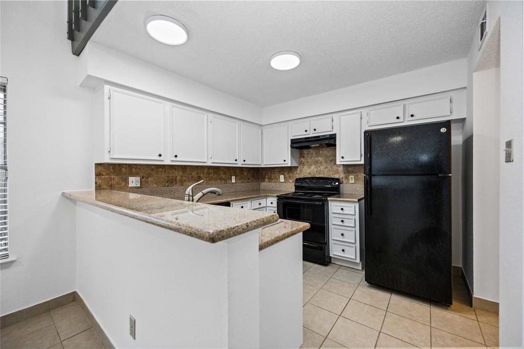 Lemon Ridge Ln, Houston, TX 77035