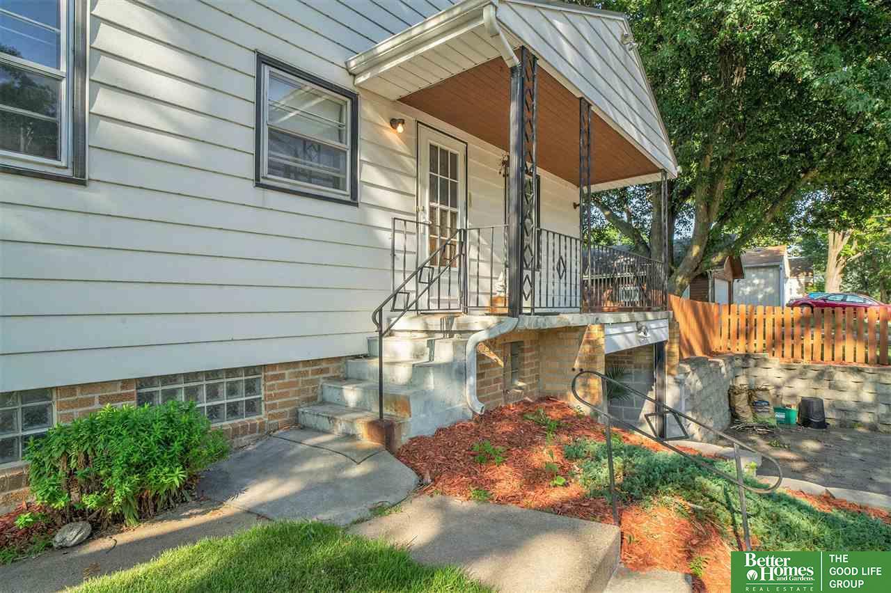 N 68th St, Omaha, NE 68104
