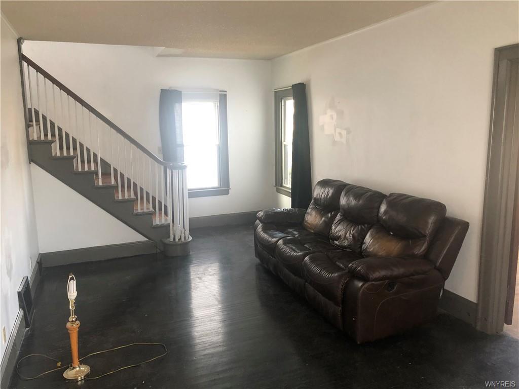 Porter Rd, Niagara Falls, NY 14305