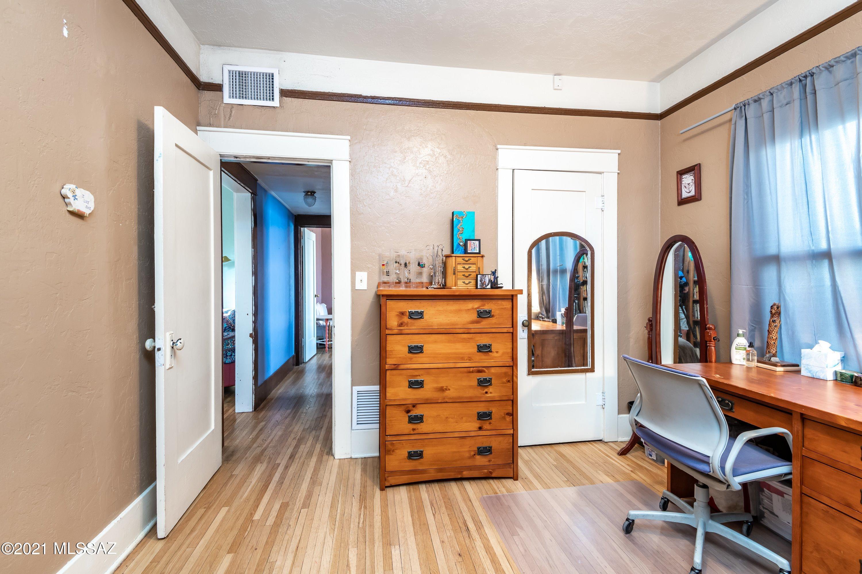 N 4th Ave, Tucson, AZ 85705