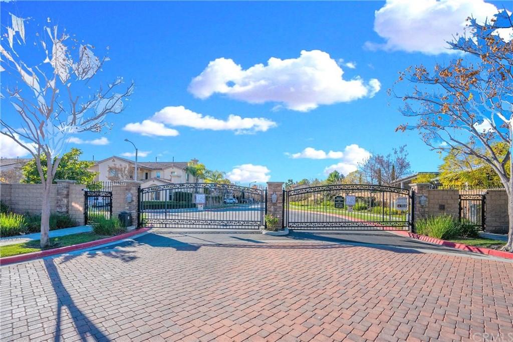 W Sunflower, La Habra, CA 90631