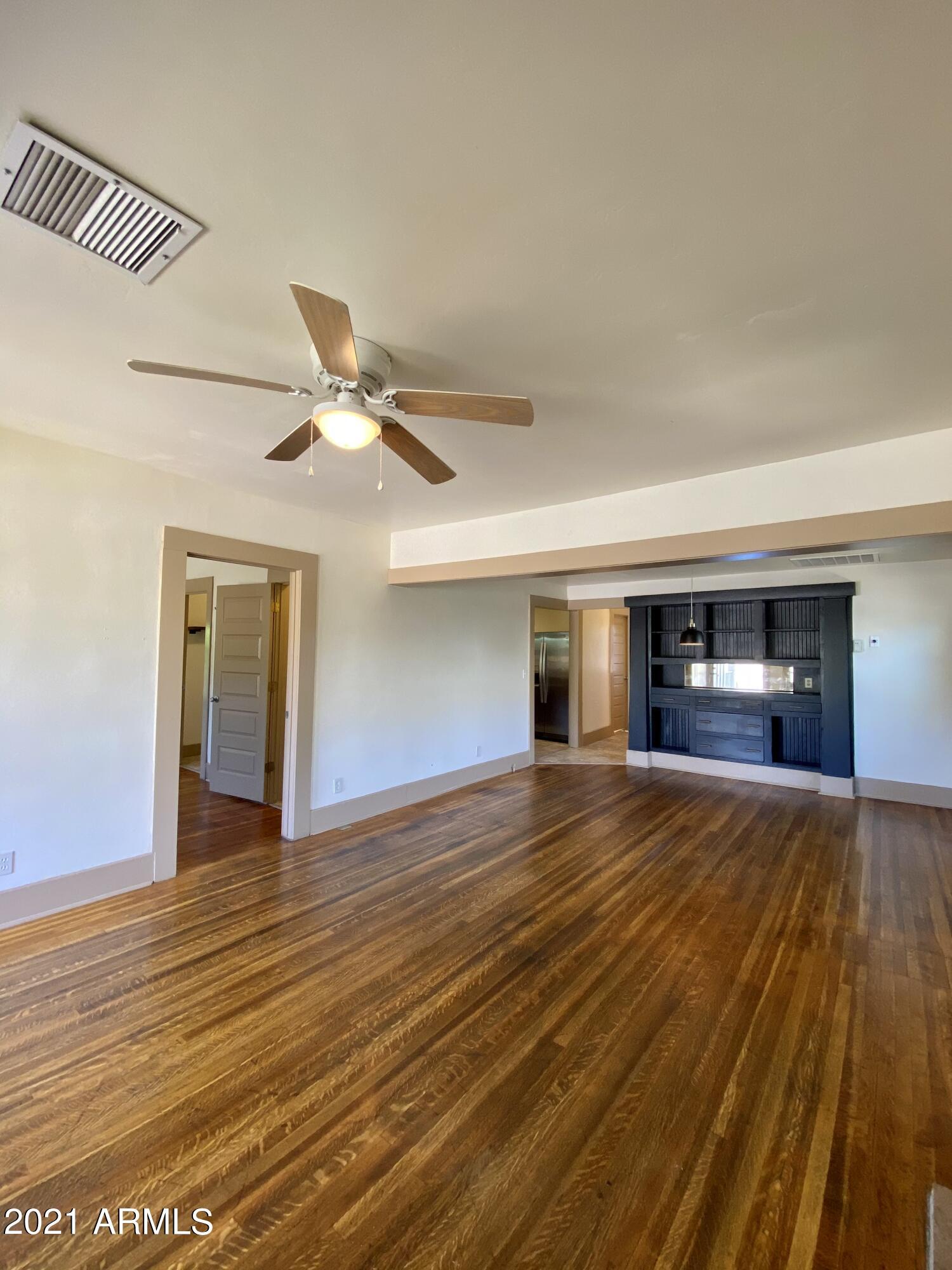 Beacon Hl, Nicholasville, KY 40356