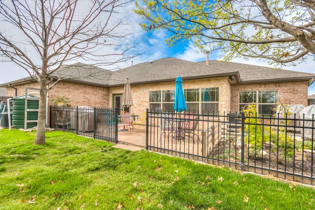 Chisholm Trl, San Angelo, TX 76903