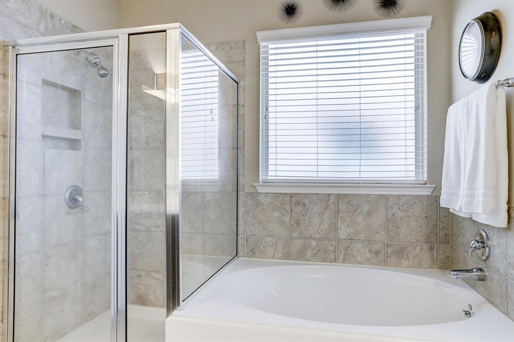 Quail Meadow Dr, Conroe, TX 77384