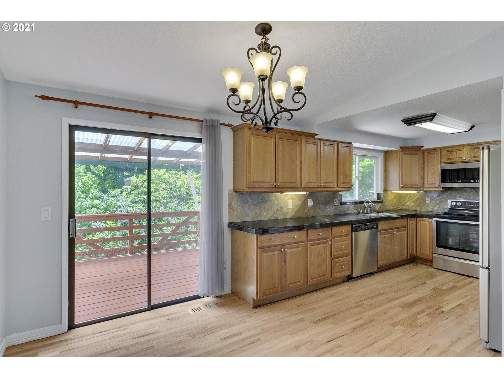 Se Bush St, Portland, OR 97236