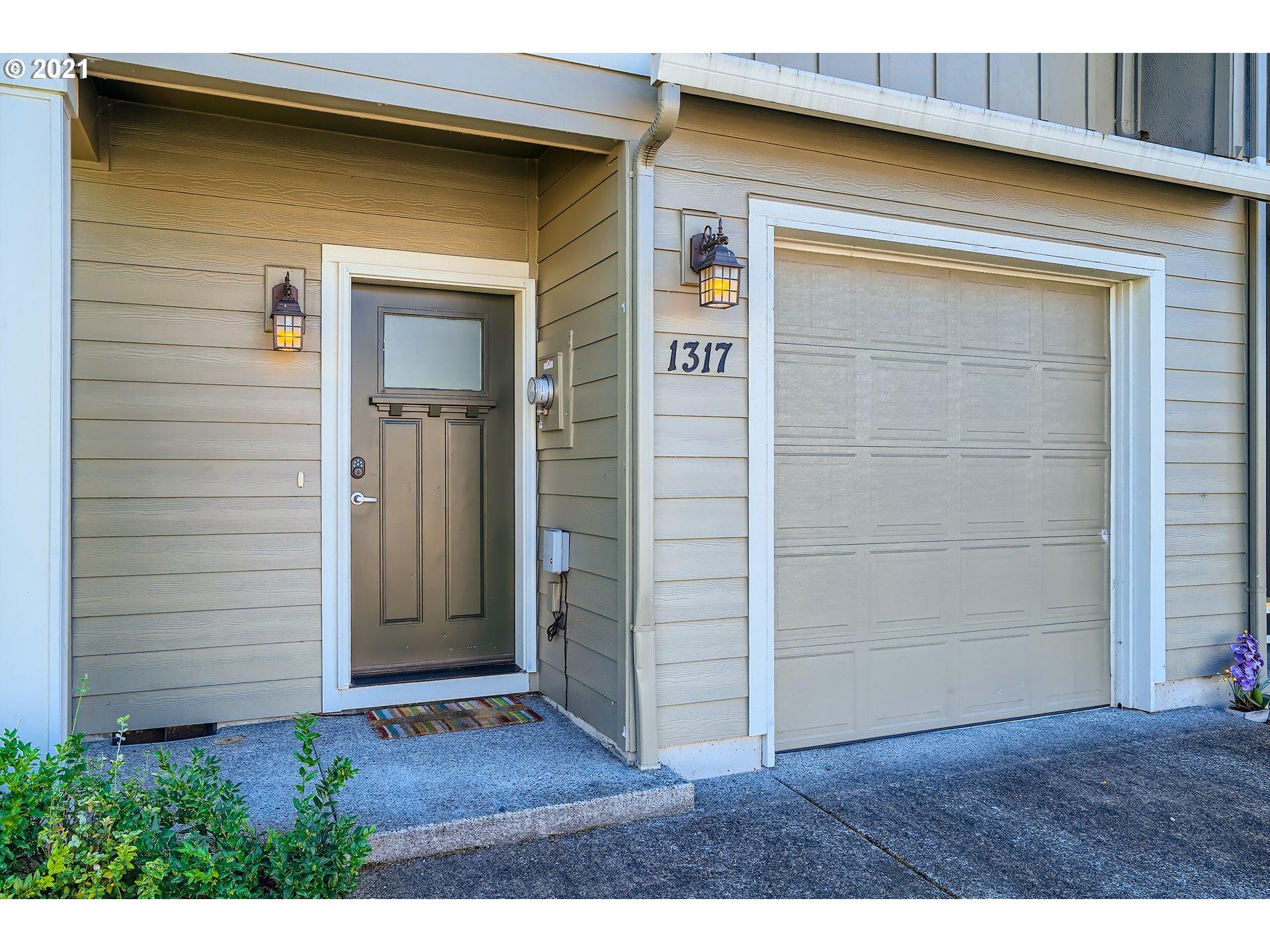 Ne 83rd Dr, Vancouver, WA 98665