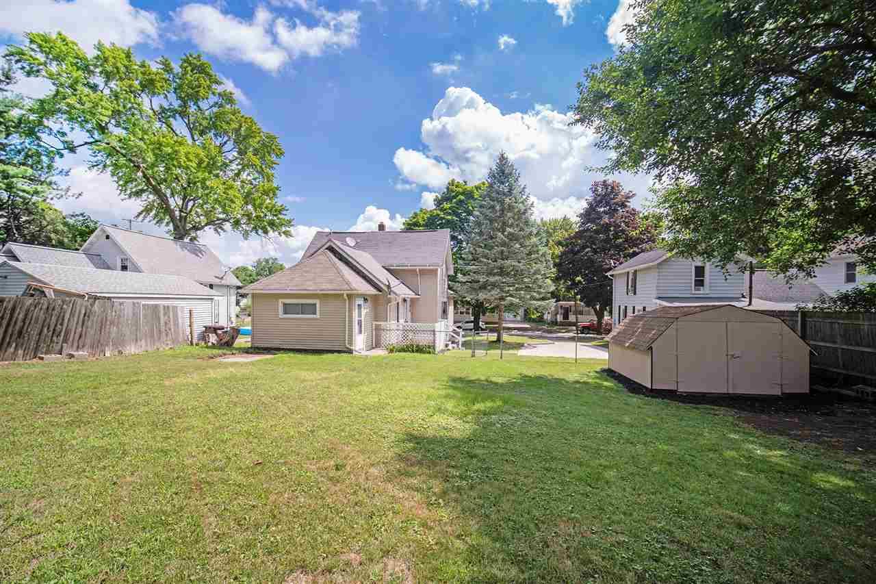 Edgewood St, Jackson, MI 49202
