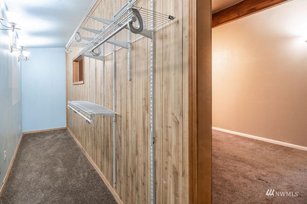 Mae Valley Rd Ne, Moses Lake, WA 98837
