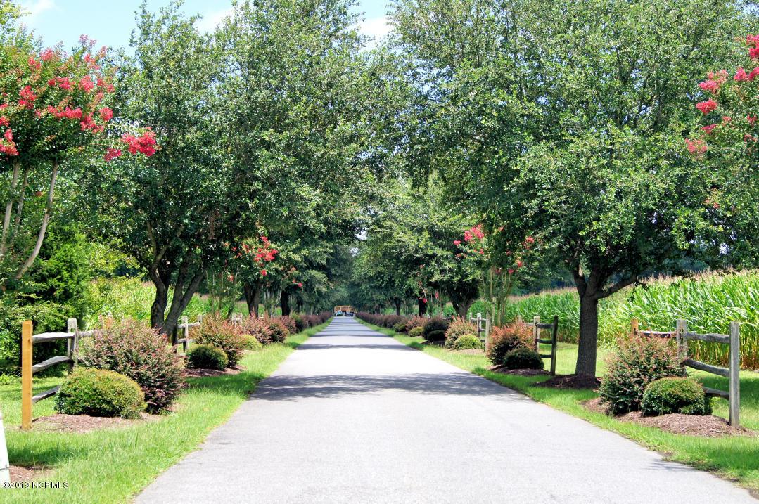 Waters Edge Dr, Chocowinity, NC 27817