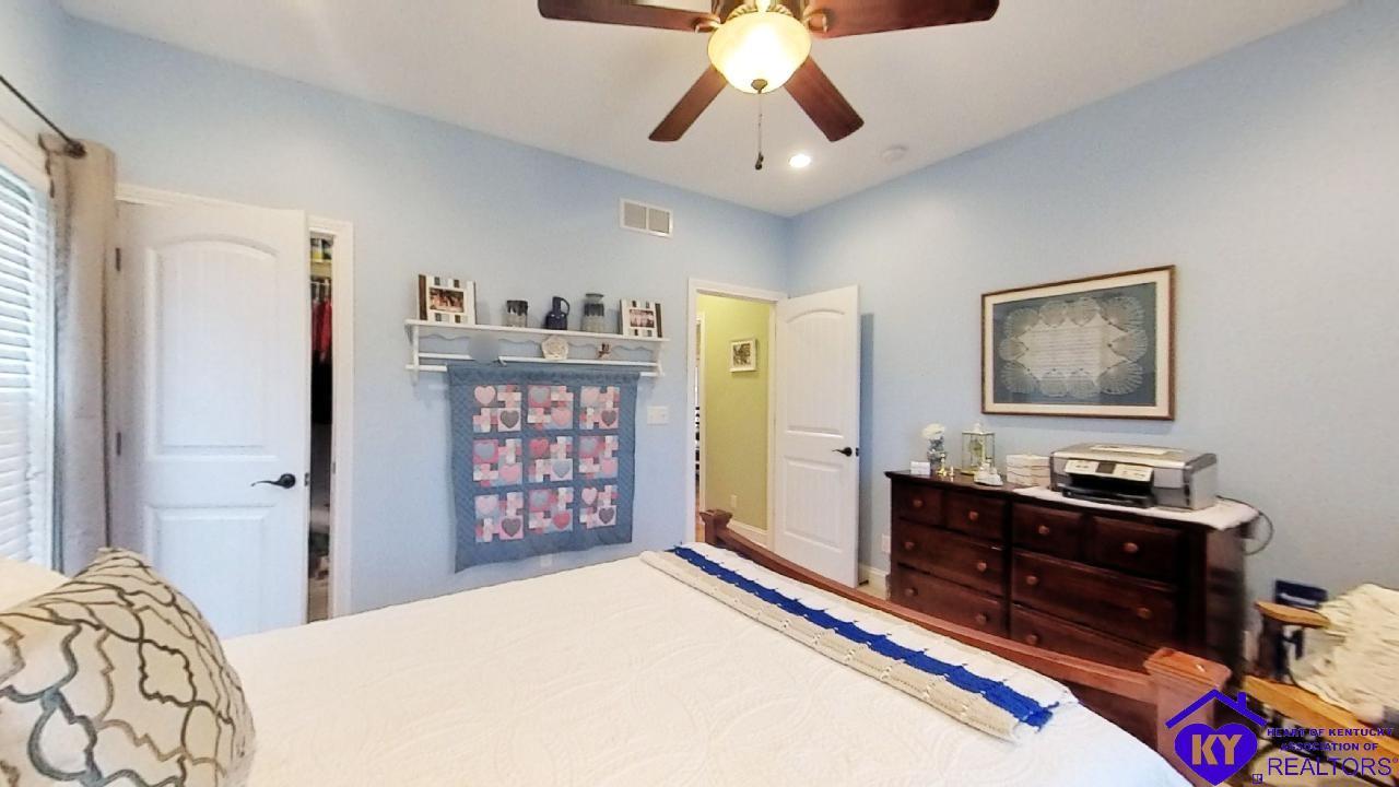 Saddlebrook Dr, Elizabethtown, KY 42701