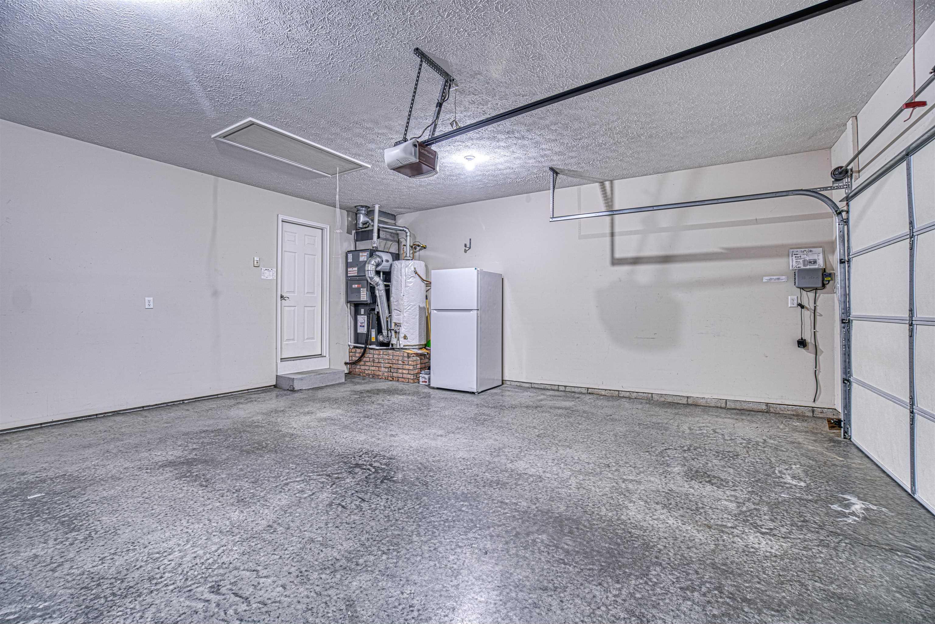 Langly Ct, Evansville, IN 47711