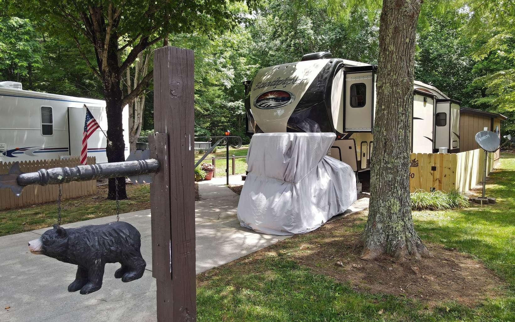 Bear Bnd, Blairsville, GA 30512