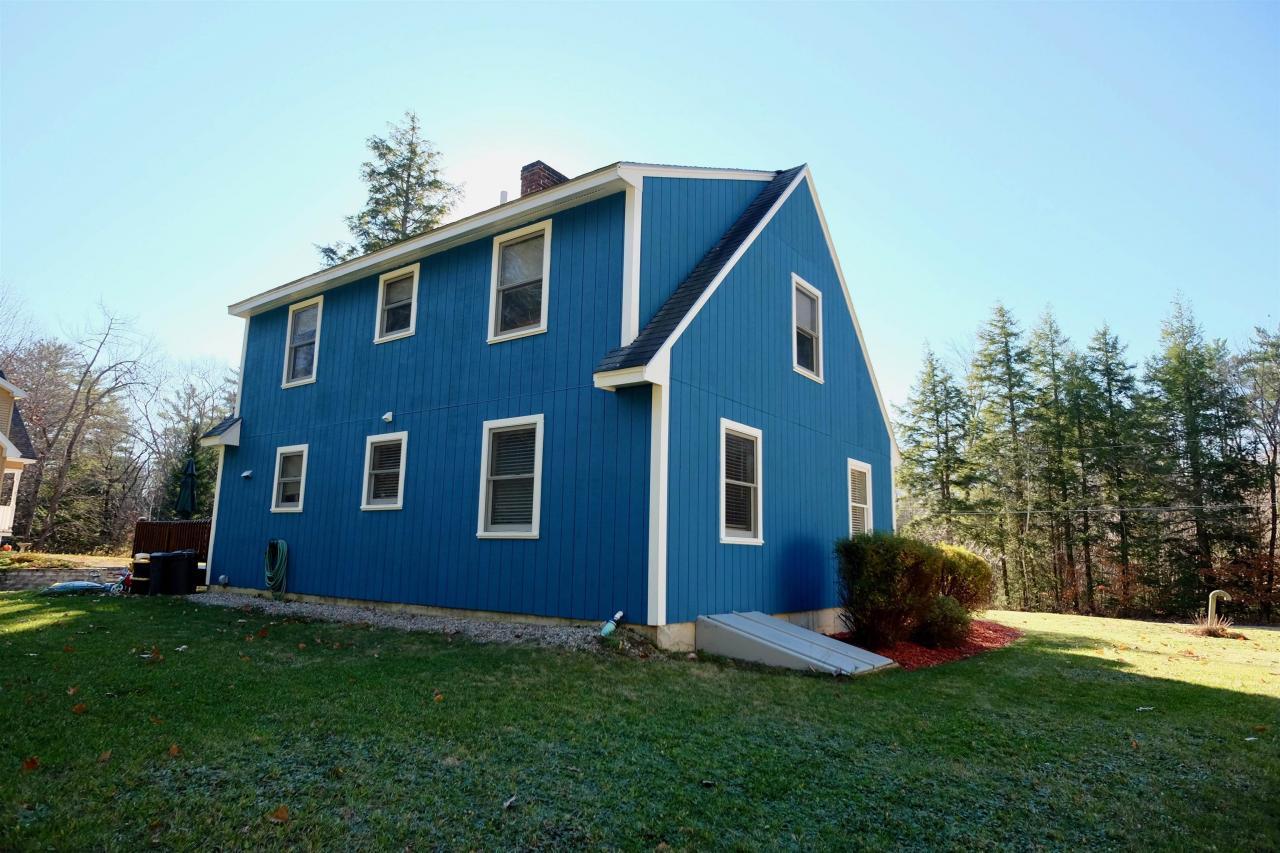Groton Rd, Center Barnstead, NH 03225