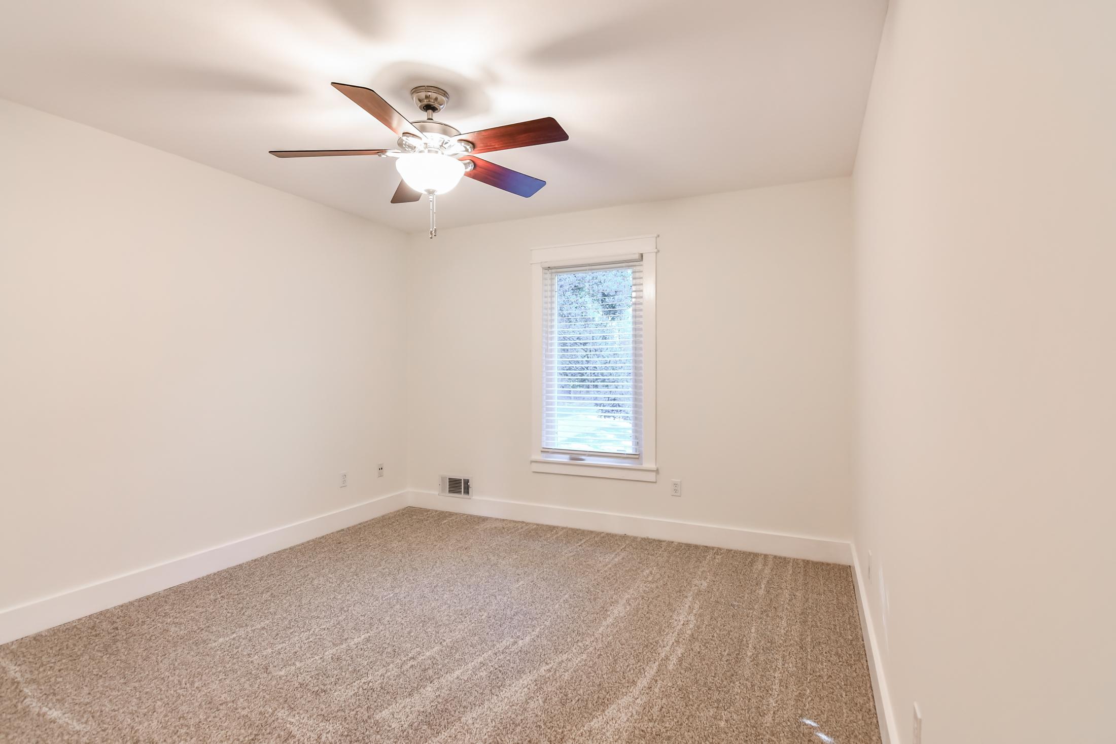 Ashlee Ct, Stockbridge, GA 30281