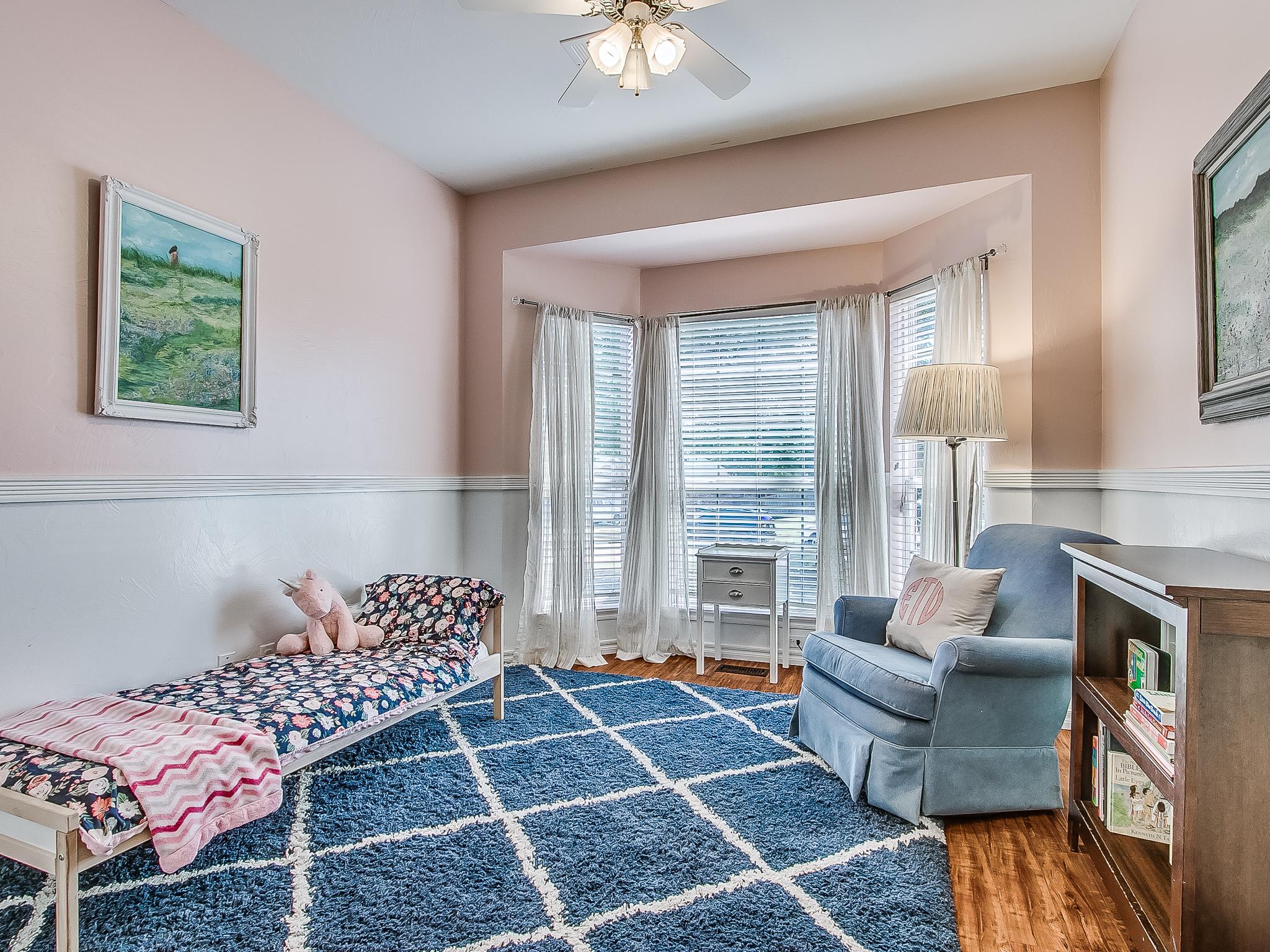 Sterling Dr, Edmond, OK 73012