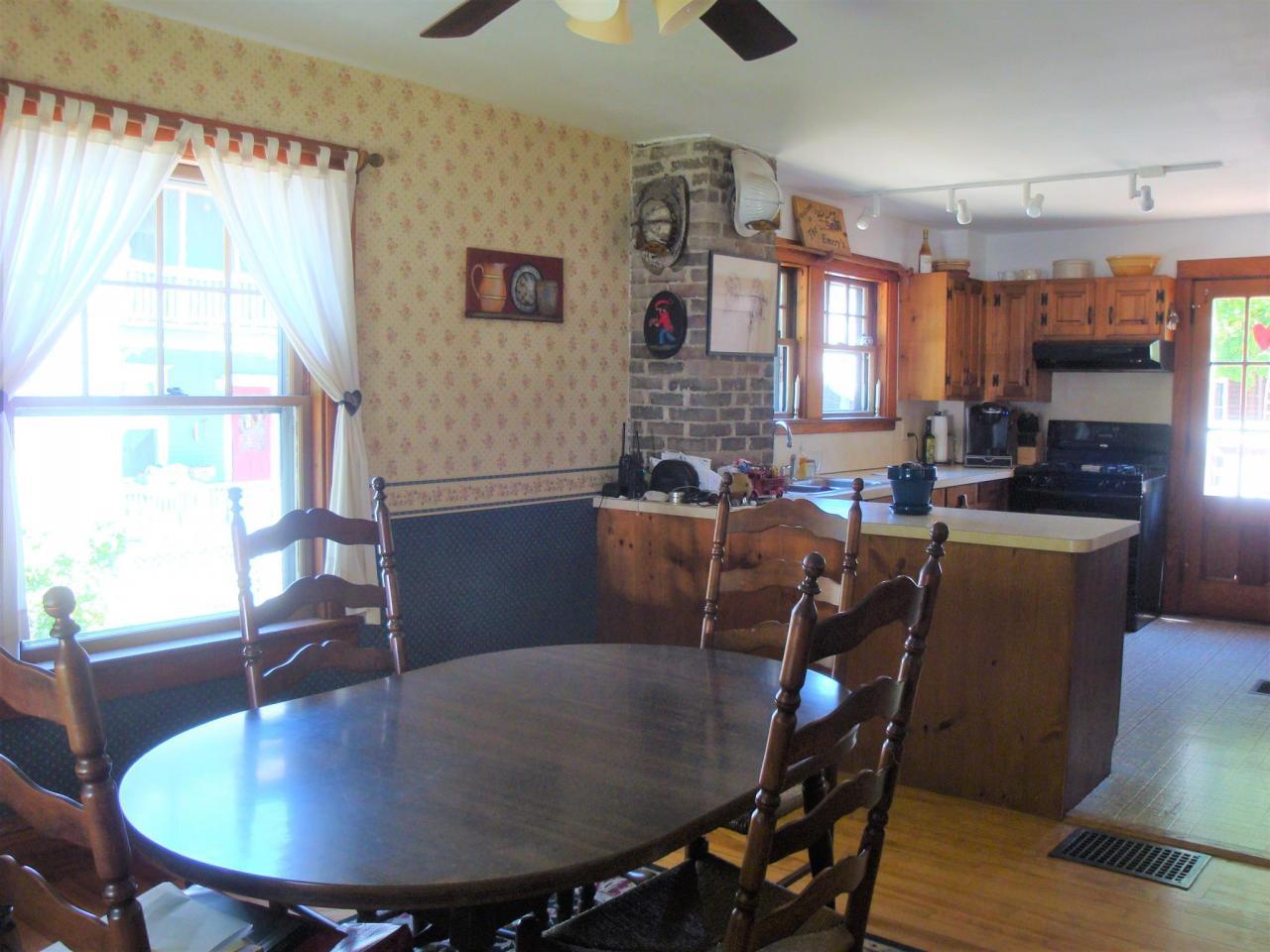 Forest St, Brattleboro, VT 05301