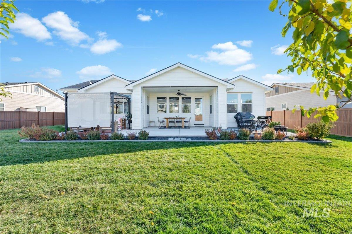 N Foudy Ave, Eagle, ID 83616
