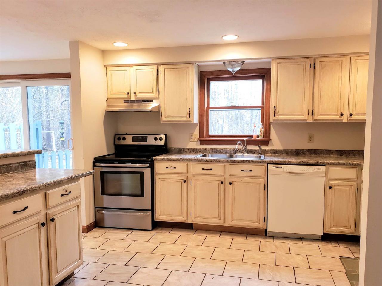 Irving Dr, Concord, NH 03301