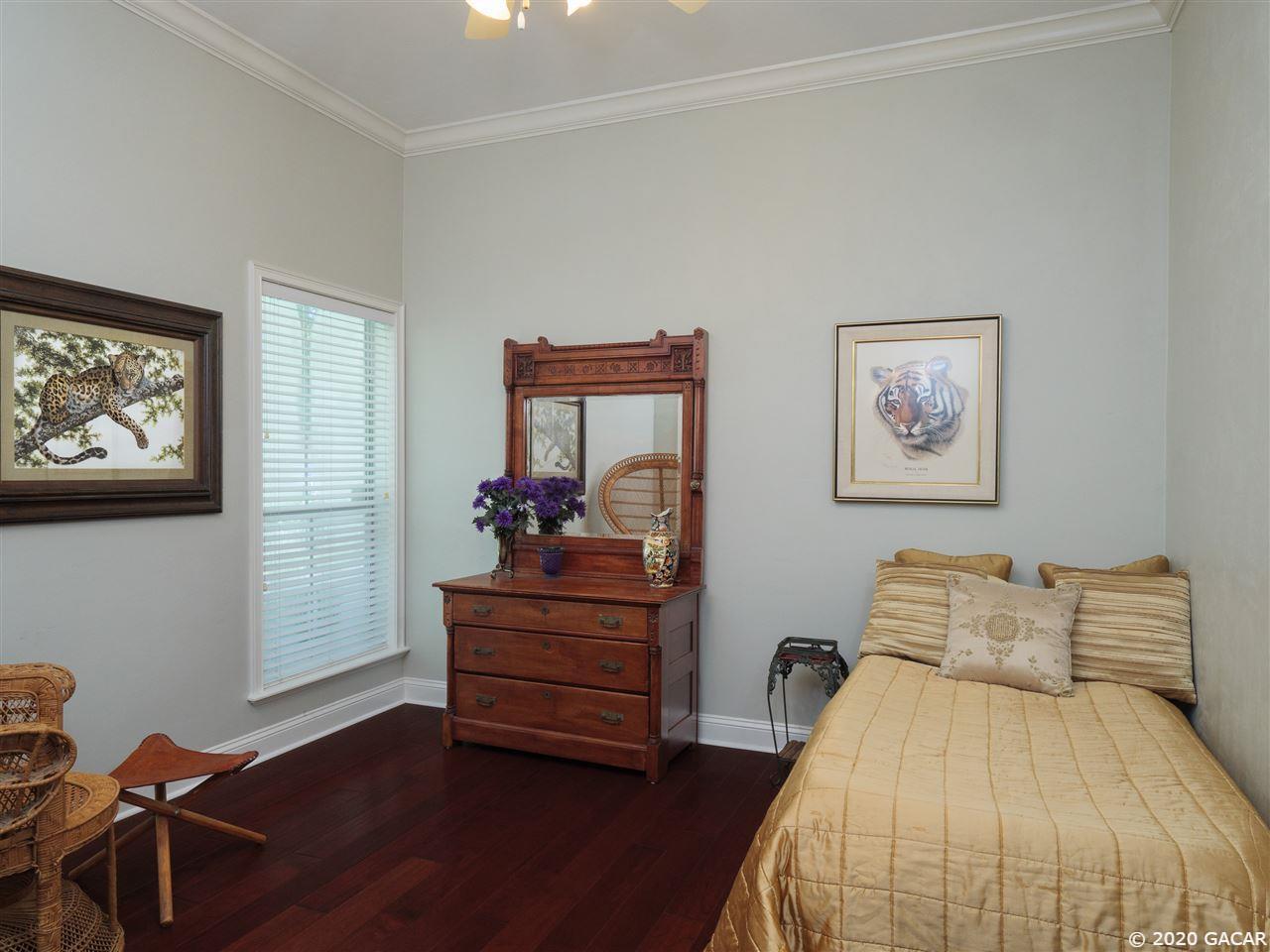 Sw 2nd Pl, Newberry, FL 32669