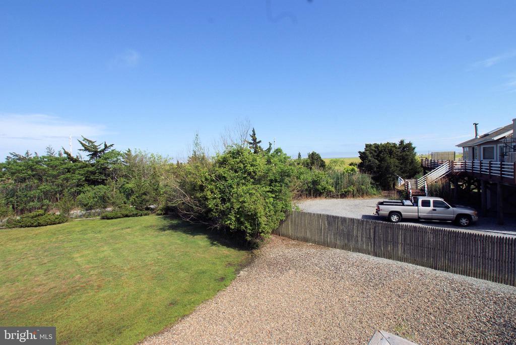 Kelly Ave, Tuckerton, NJ 08087