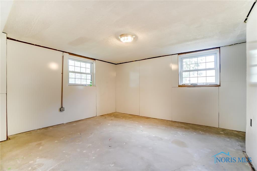 S Warner St, Forest, OH 45843