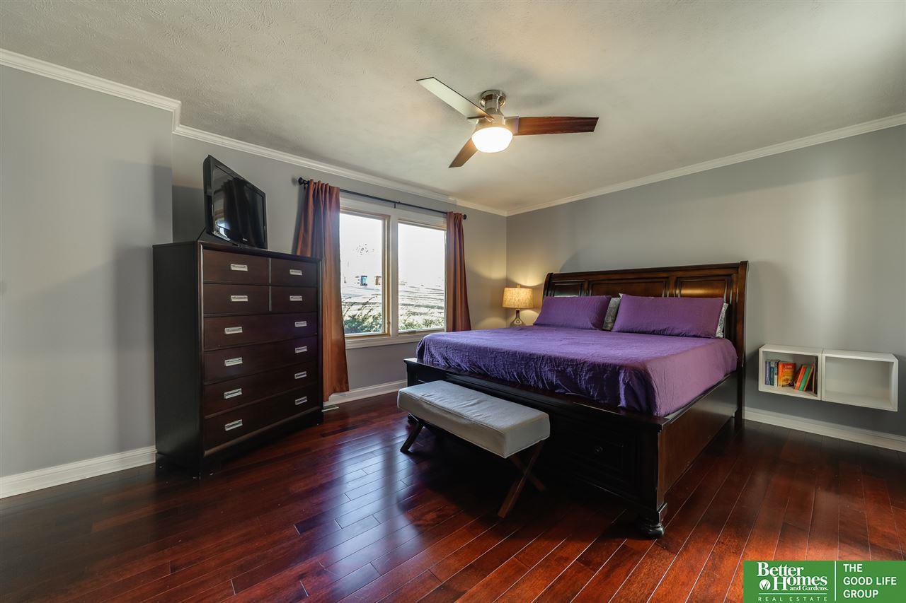 Bellevue Blvd S, Bellevue, NE 68005