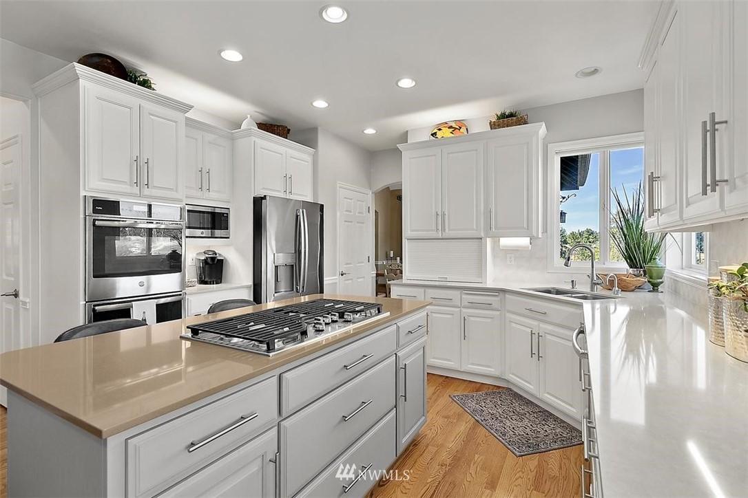 33rd Street Ct E, Lake Tapps, WA 98391