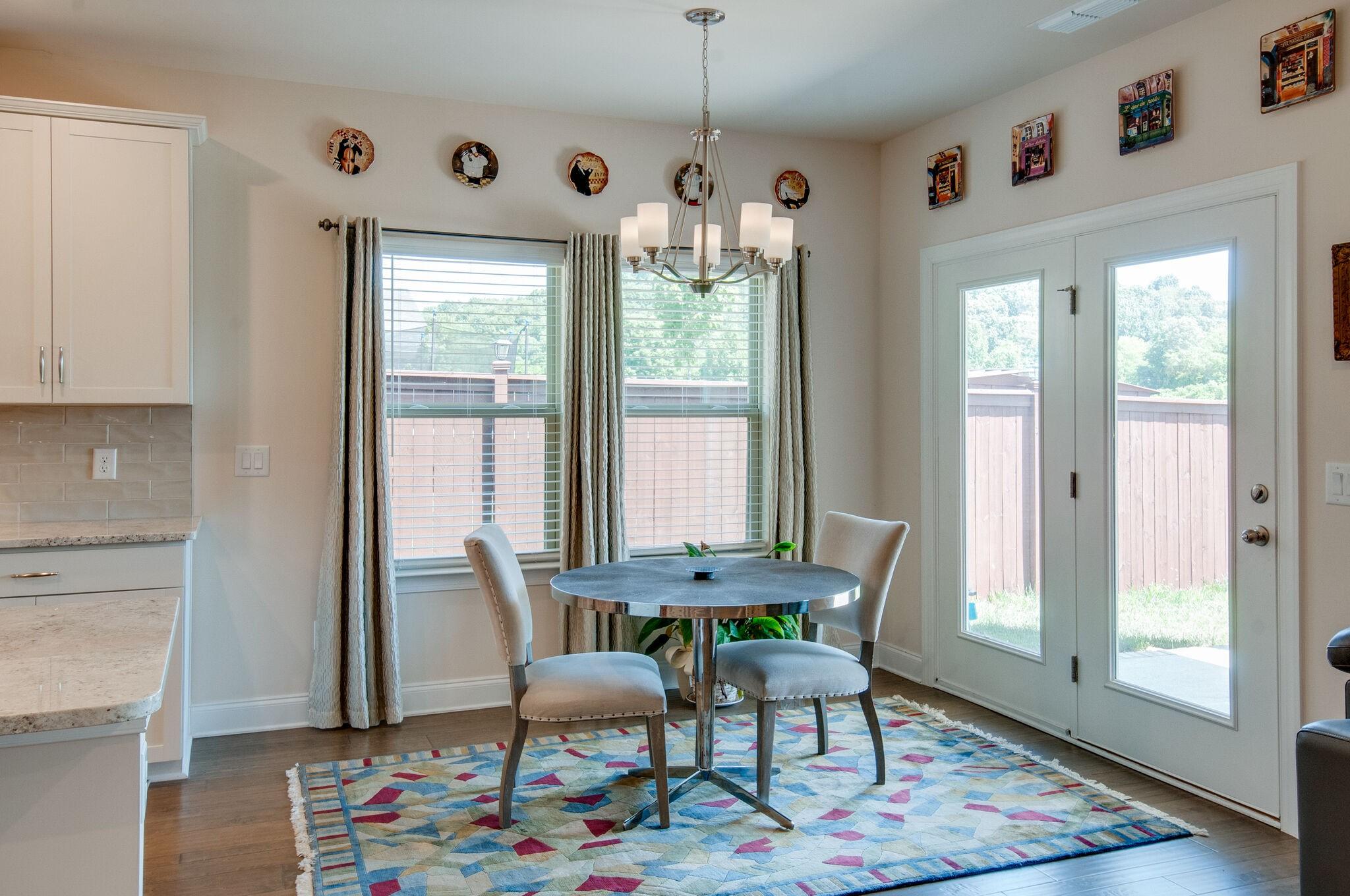 Fall Creek Cir, Goodlettsville, TN 37072