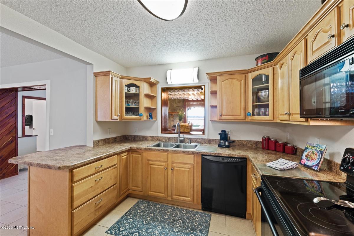 W River Rd, Palatka, FL 32177
