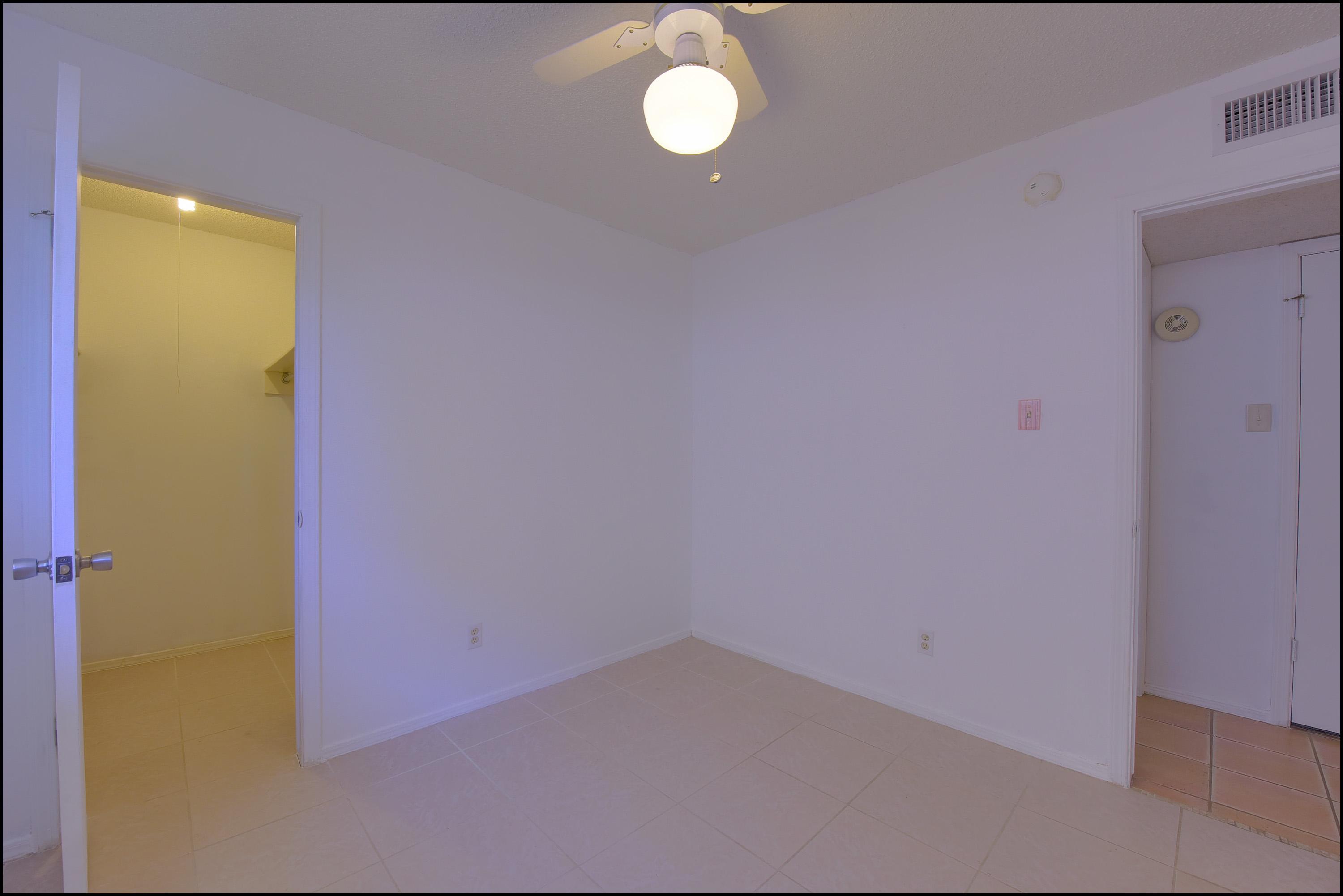 Camino Fuente Dr, El Paso, TX 79912