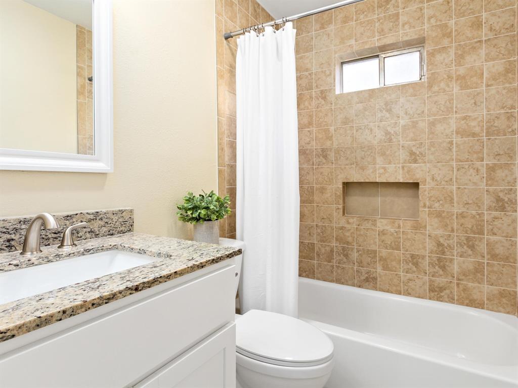 Silver Oaks Dr, Orange, TX 77632