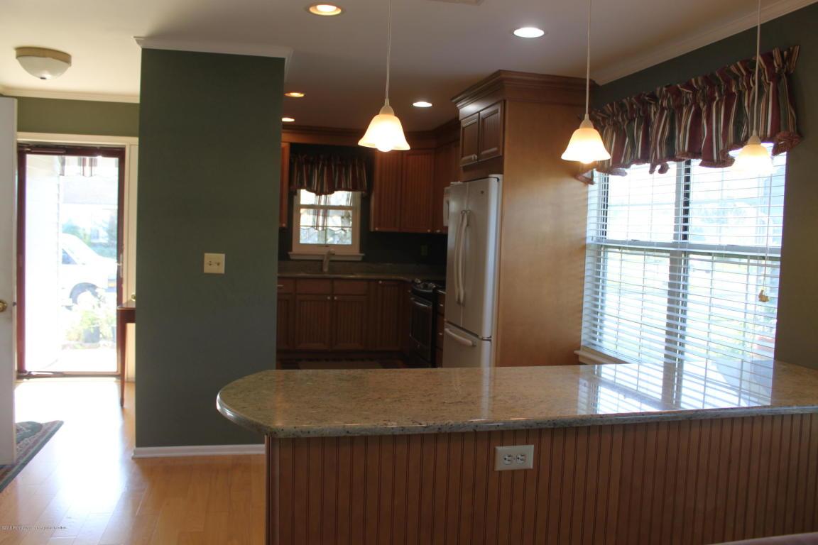 Everest Dr N, Brick, NJ 08724