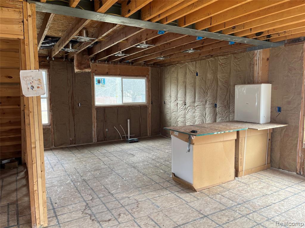 Harris Rd, Belleville, MI 48111