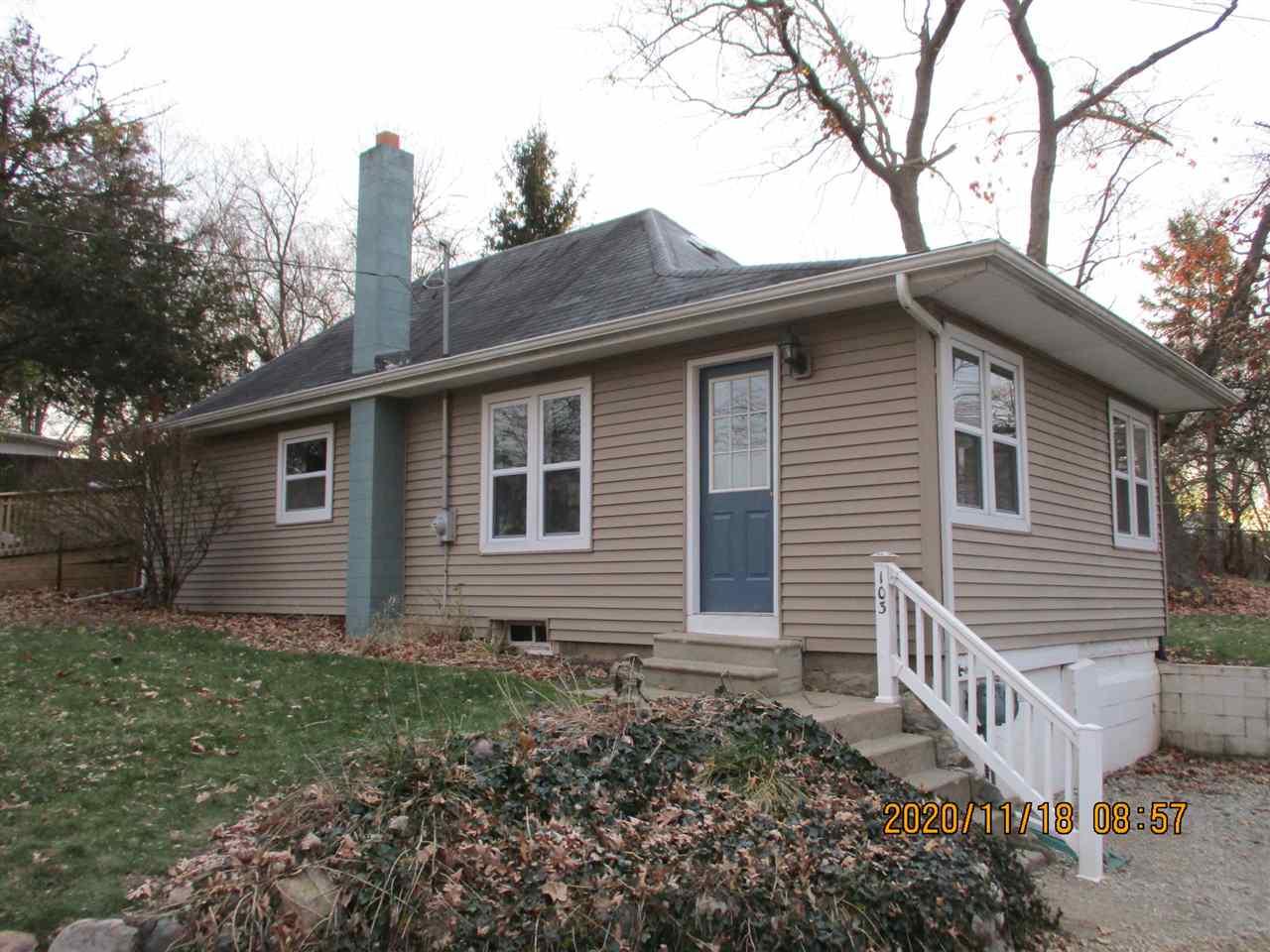 S Cove St, Jackson, MI 49203