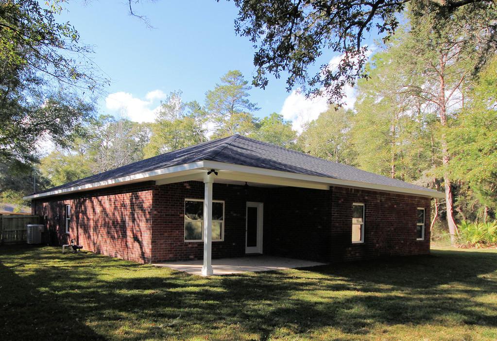 Ponderosa Rd W, Fort Walton Beach, FL 32547