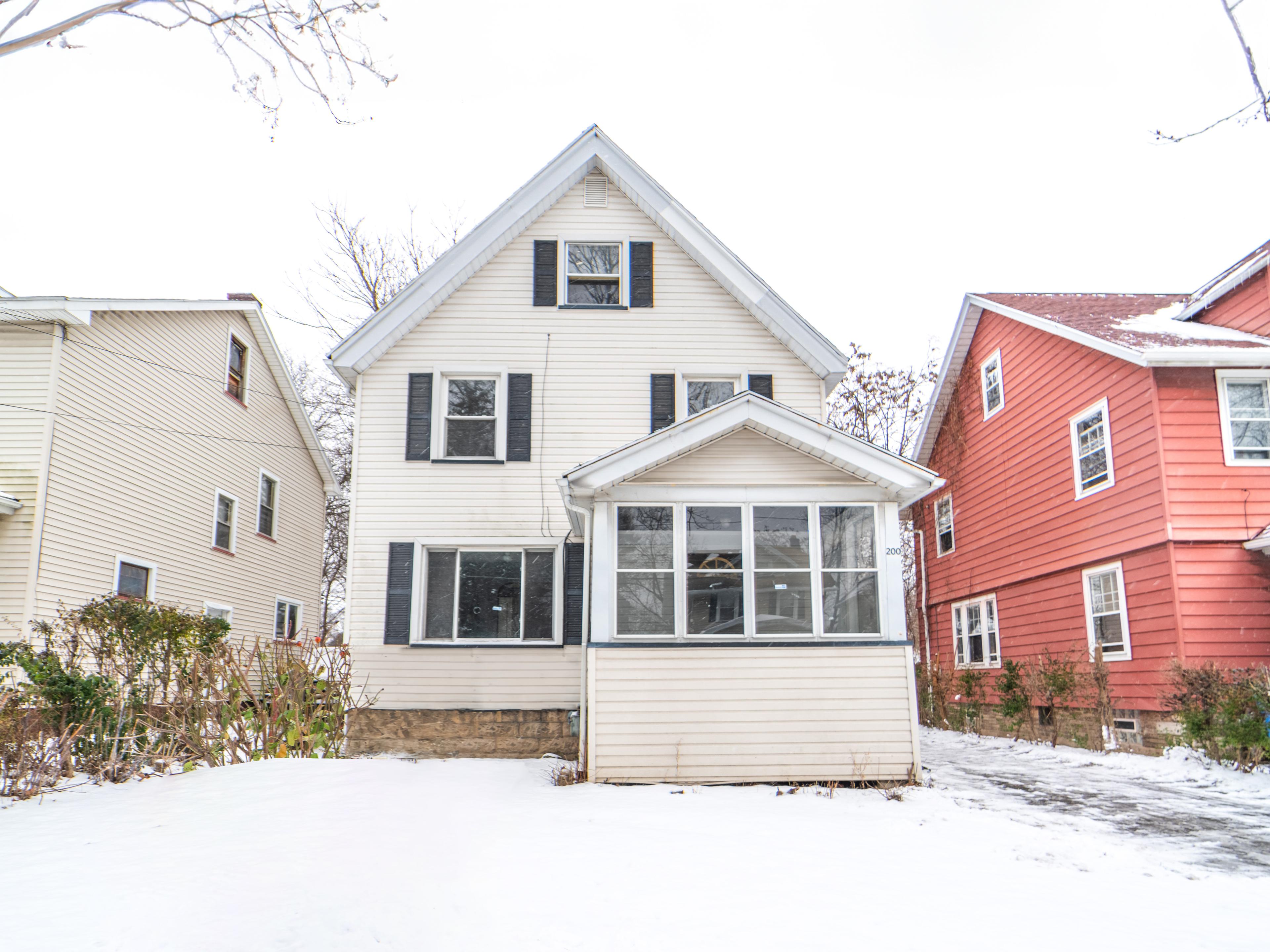 Winterroth St, Rochester, NY 14609