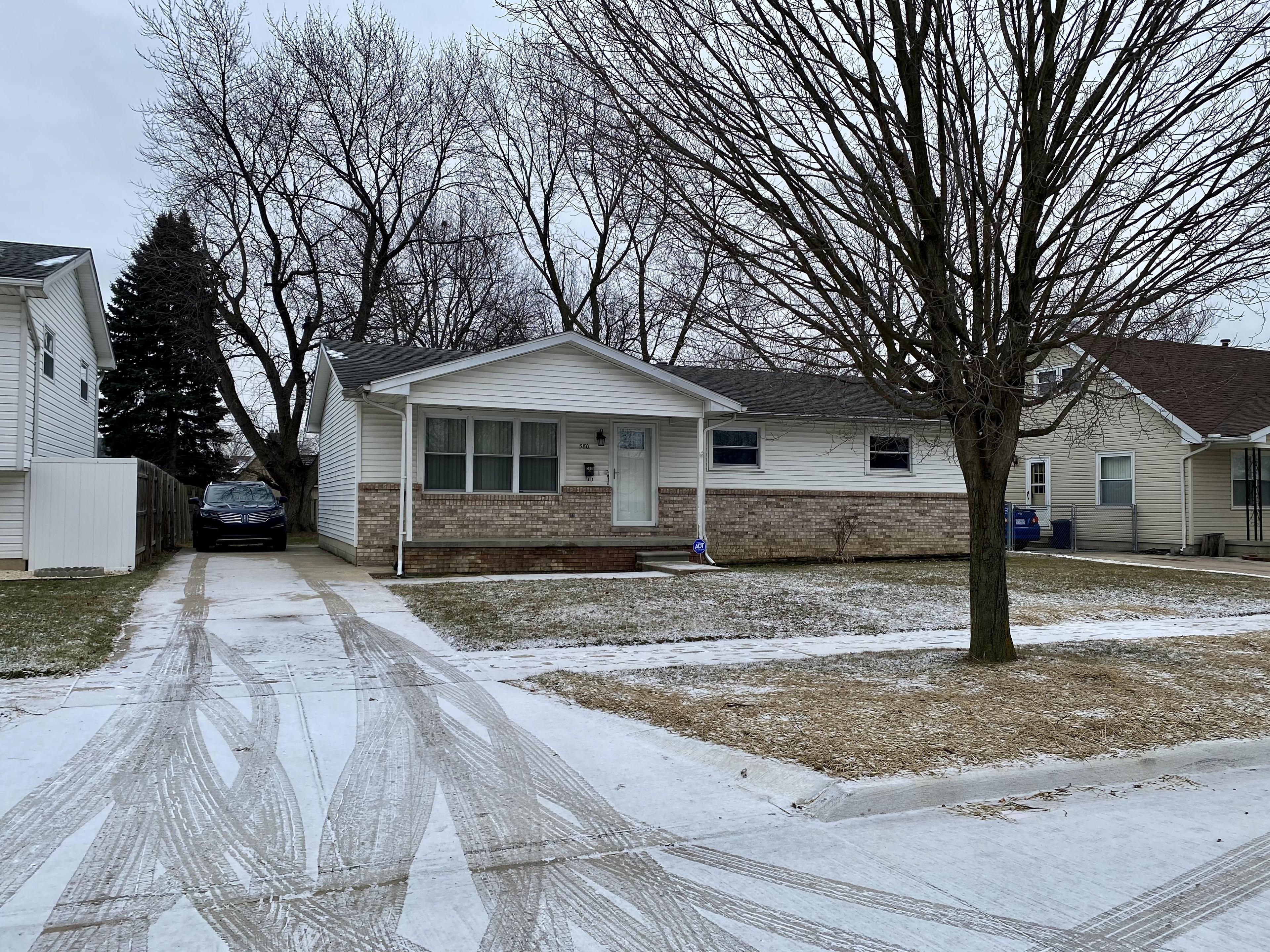 Toll St, Monroe, MI 48162
