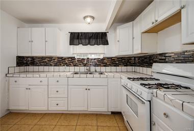 E Nicolet St, Banning, CA 92220