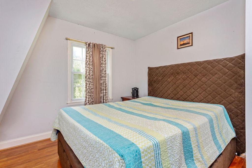Cottonwood Dr, Marietta, GA 30066