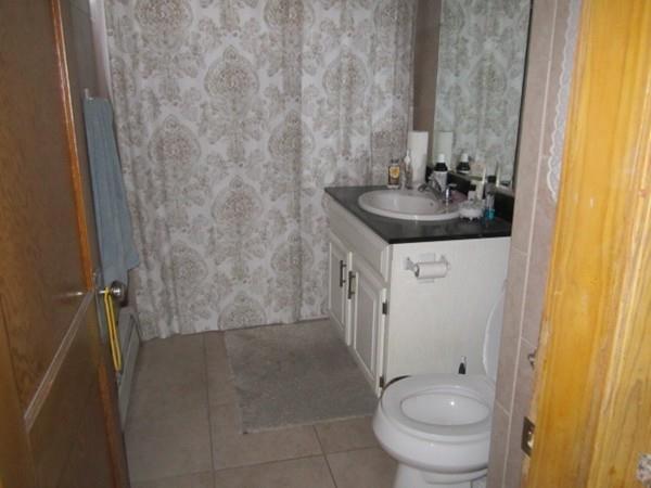 Lake Ave N, Worcester, MA 01605