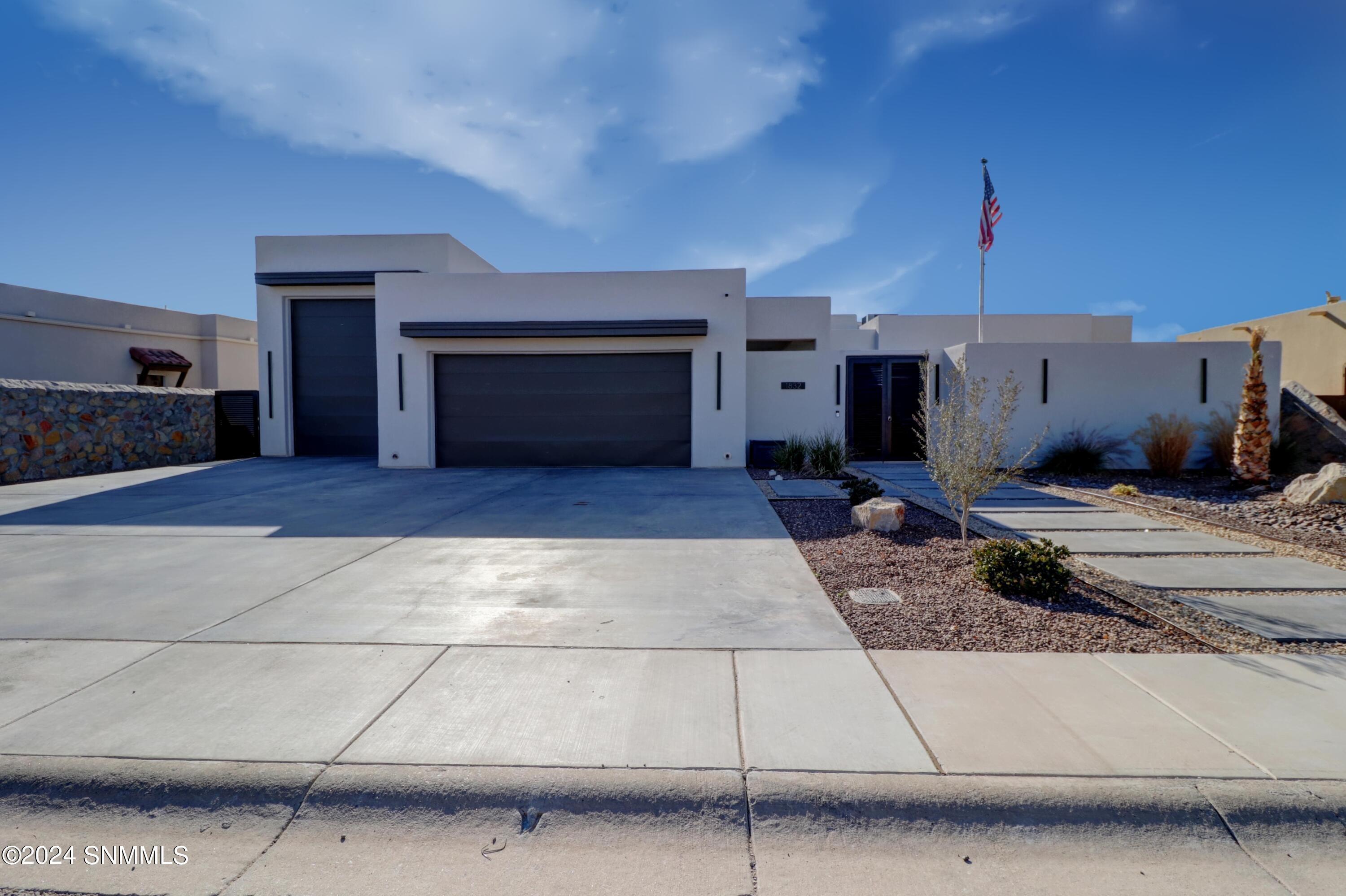 Santanova Arc, Las Cruces, NM 88005