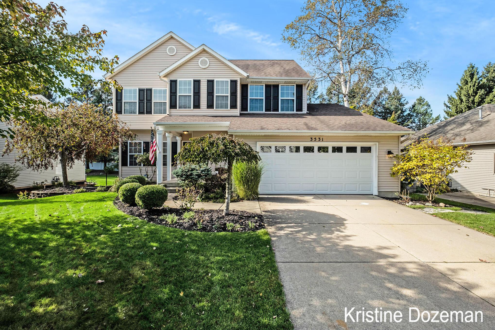 Breton Valley Dr Se, Grand Rapids, MI 49512