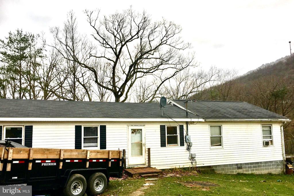 Cut Off Rd, Keyser, WV 26726