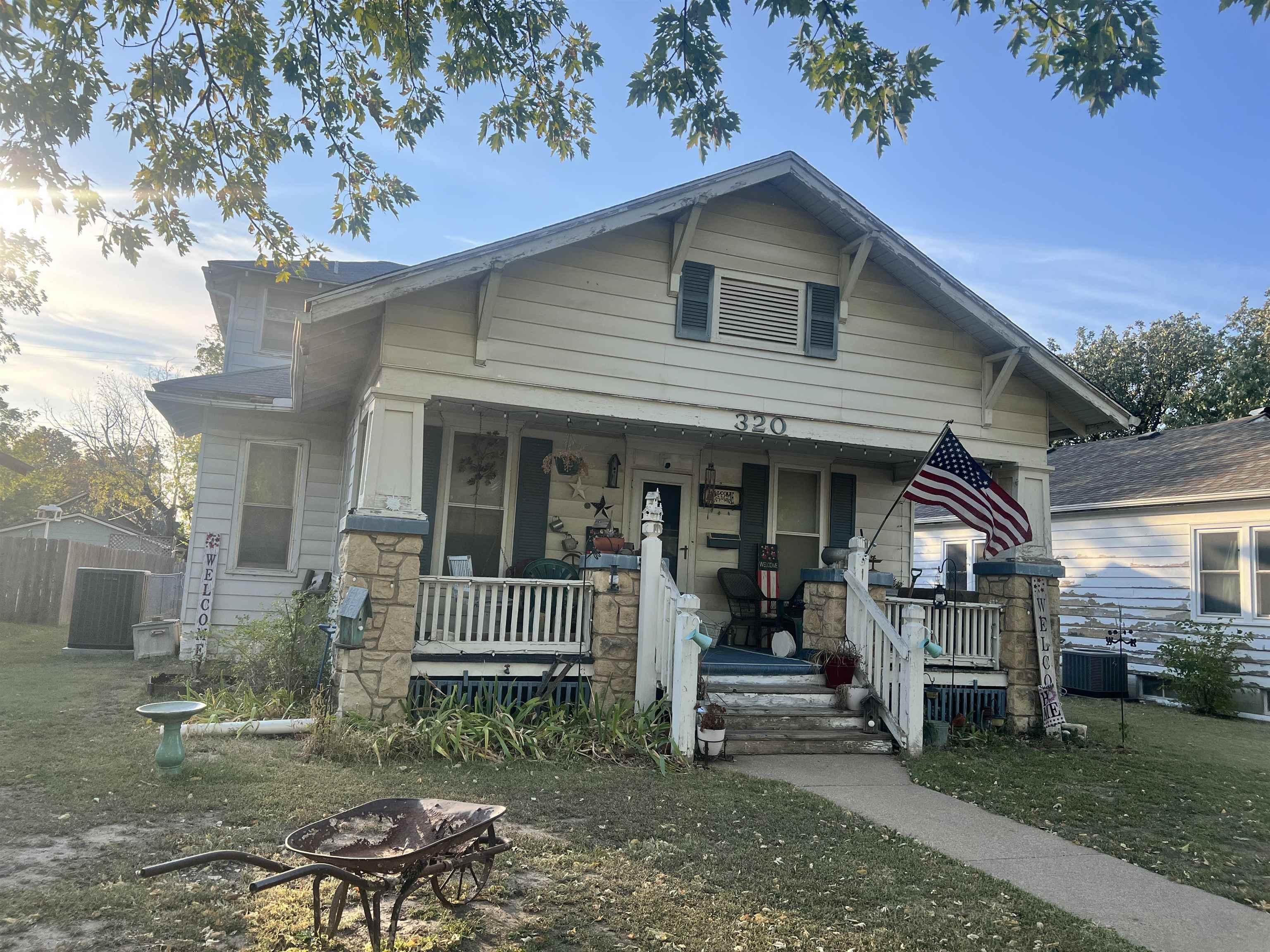 N B St, Wellington, KS 67152