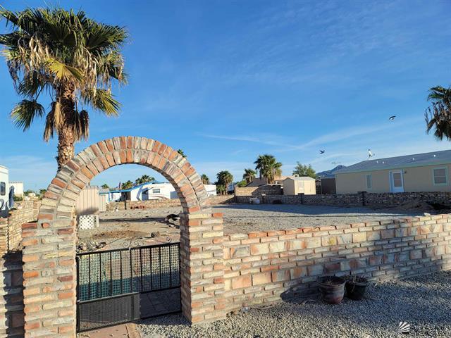 E 52nd Dr, Yuma, AZ 85367